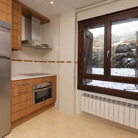 Cumbre Del Sarrio By Bevalle Apartmán *