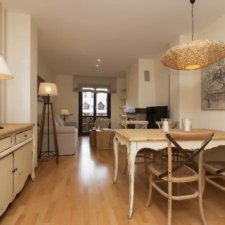 Cumbre Del Sarrio By Bevalle Apartmán *