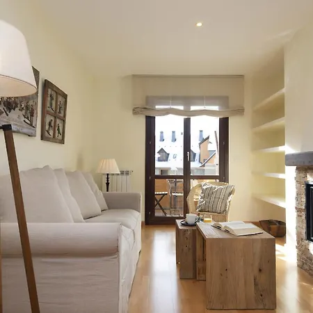 Cumbre Del Sarrio By Bevalle Apartment *